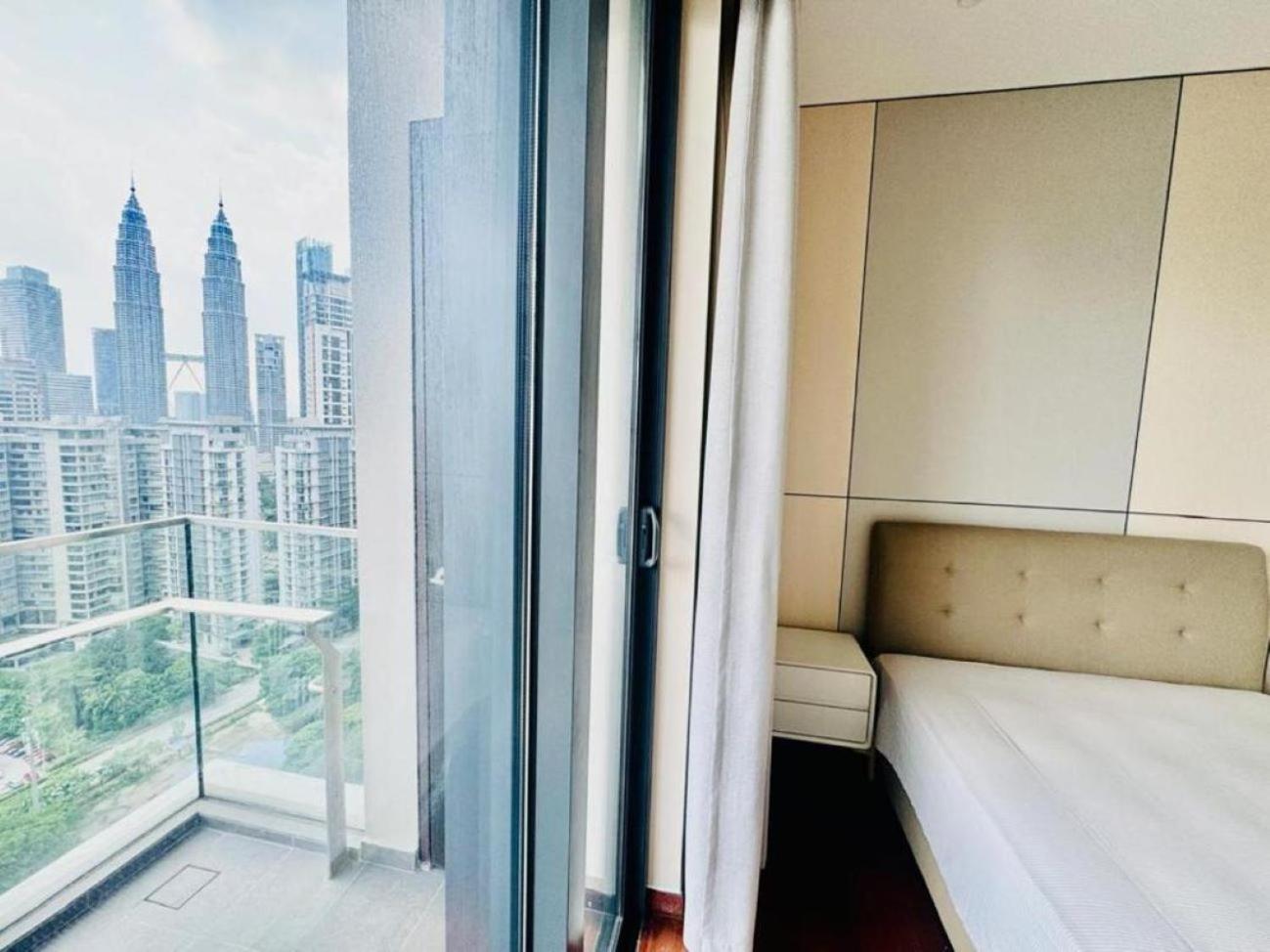 Crown Suites The Manor Klcc Kuala Lumpur City Center Экстерьер фото